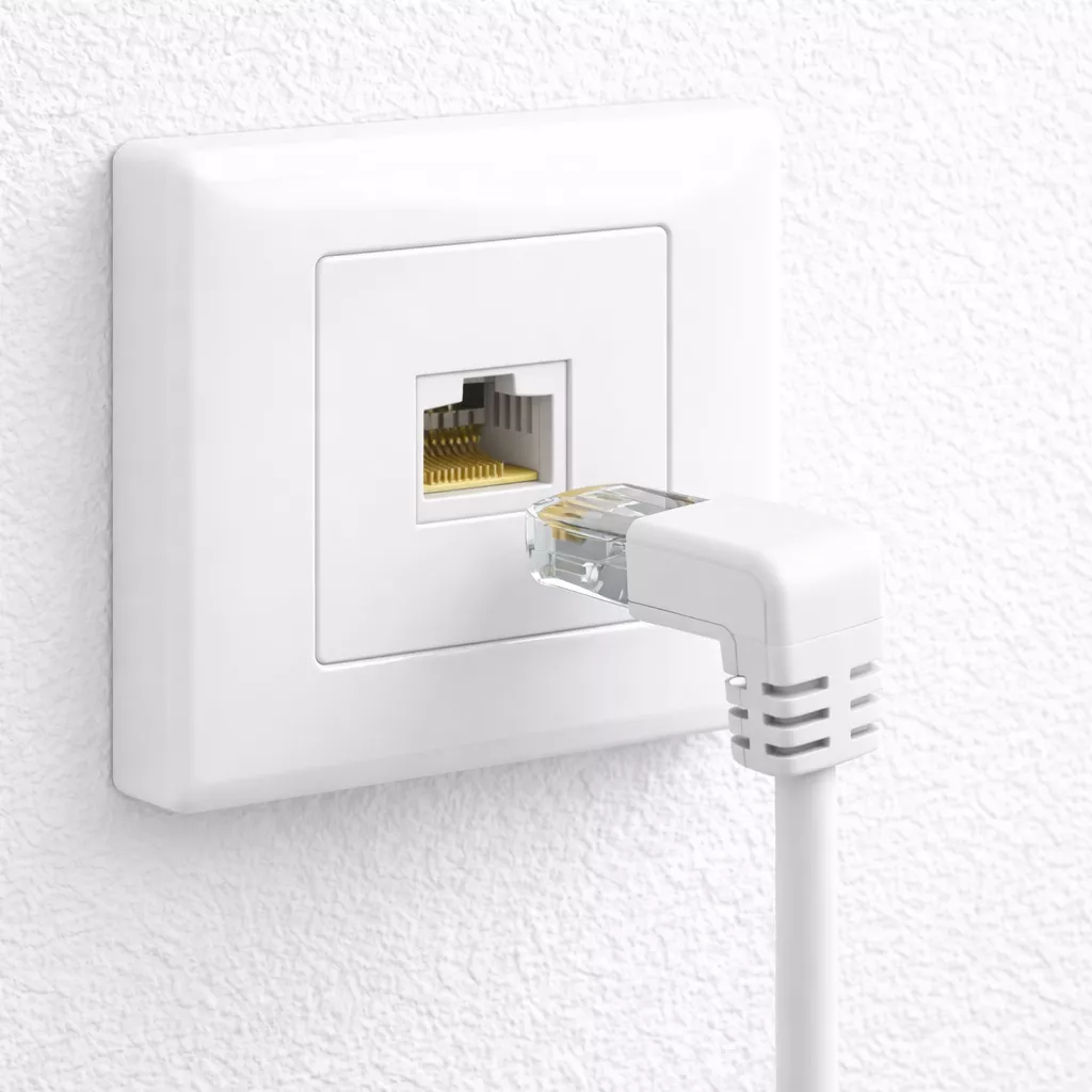 Winkelstecker an Wanddosen und Anschlusspunkten