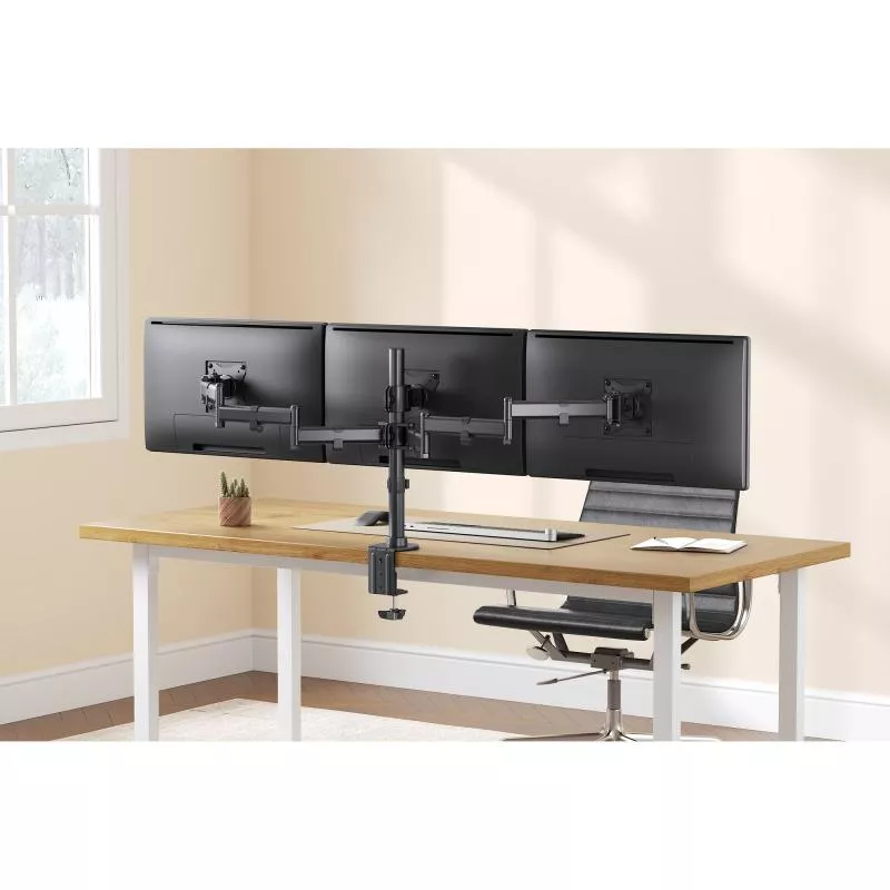 InLine® Tischhalterung für 3x TFT/LCD/LED bis 68cm (27") max. 3x 8kg